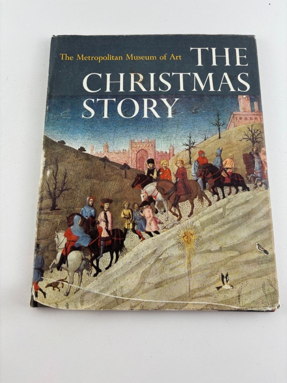 The Christmas Story Metropolitan Museum of Art Illustrated Hardcover w/ Jacket